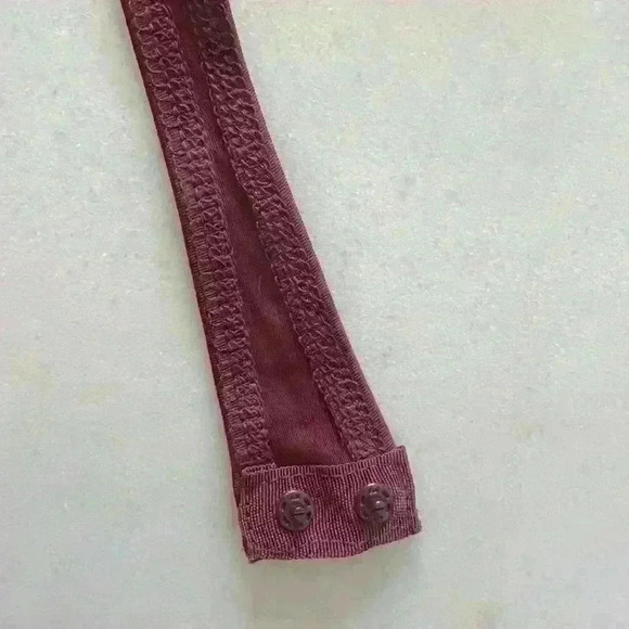 Women’s Sincerely Jules long sleeve body suit NWT size small, burgundy. - Picture 9 of 9